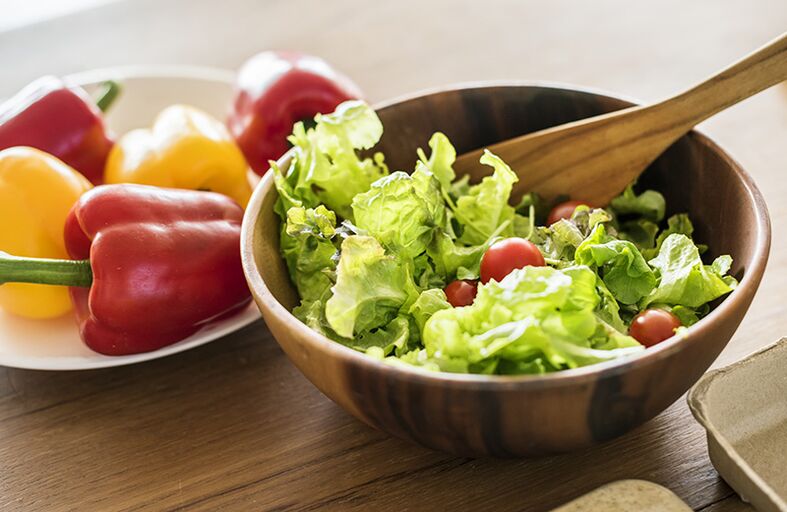 A Lecho saláta ízletes és egészséges köretként szolgálhat. 
