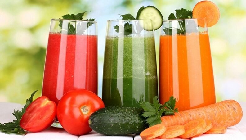 Alacsony kalóriatartalmú zöldséglevek az ivási diéta menüjében